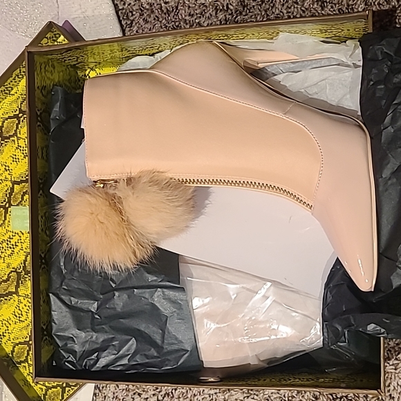 Pink Pom Pom Booties - Picture 2 of 6